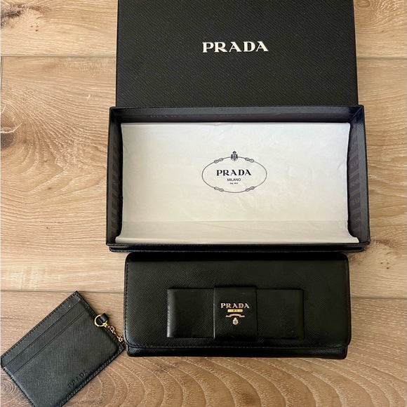 PRADA Black Diagramme Saffiano Fiocco Leather Wallet and Card Holder with box - Picture 1 of 12